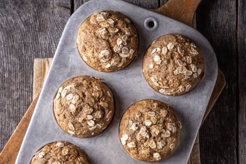 Gyors és könnyű cukormentes zabmuffin: pihe-puha tészta, tökéletes íz